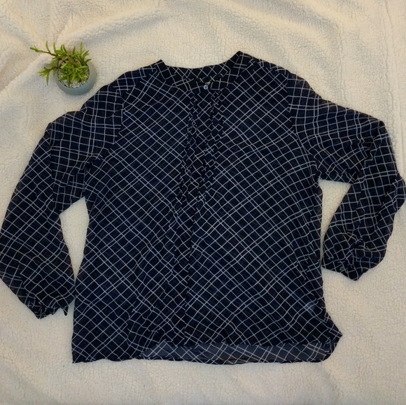 ♥️BR sheer navy+white blouse (XL)♥️ - Picture 2 of 8